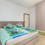 Apartment Nena I Ilka *