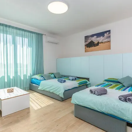 Nena I Ilka * 普拉