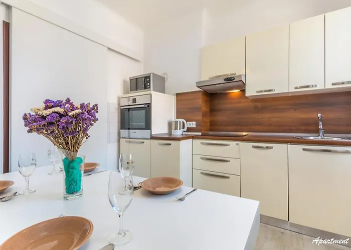 Apartman Nena I Ilka Pula