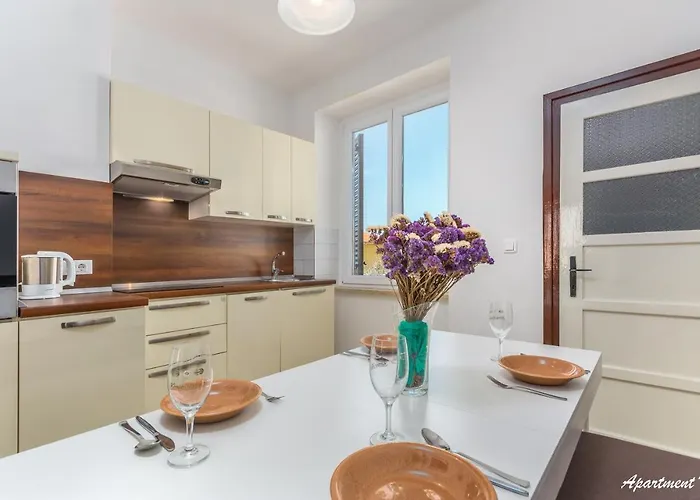 Apartman Nena I Ilka Pula