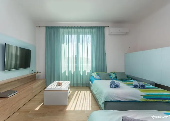 Nena I Ilka Apartamento Pula